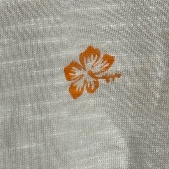 Workshop- NWT- flower lightweight t-shirt - Picture 2 of 8